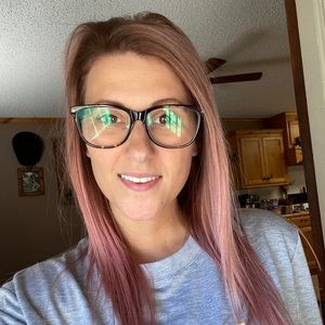 Meet your Posher, Billyecaye